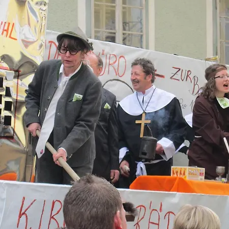 Fruehstueckspension Zur Post Hotel 2*