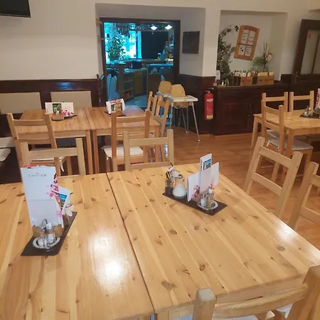 Fruehstueckspension Zur Post Hotel Taxenbach