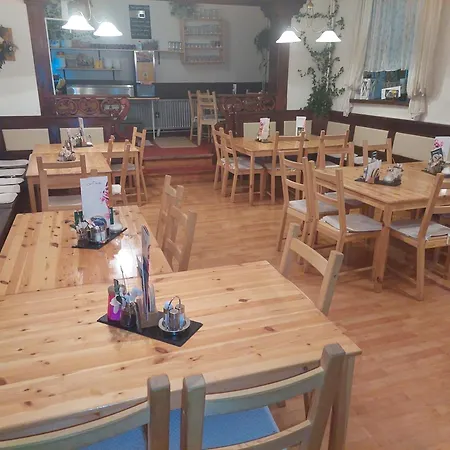 Fruehstueckspension Zur Post 2*