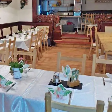 Fruehstueckspension Zur Post 2*