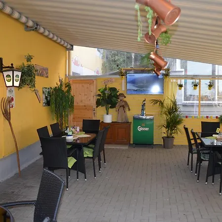 Fruehstueckspension Zur Post Hotel 2*