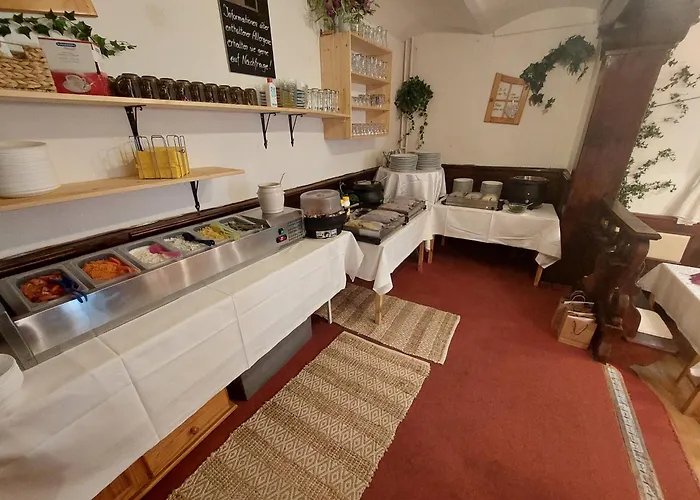 Hotel Fruehstueckspension Zur Post 2*