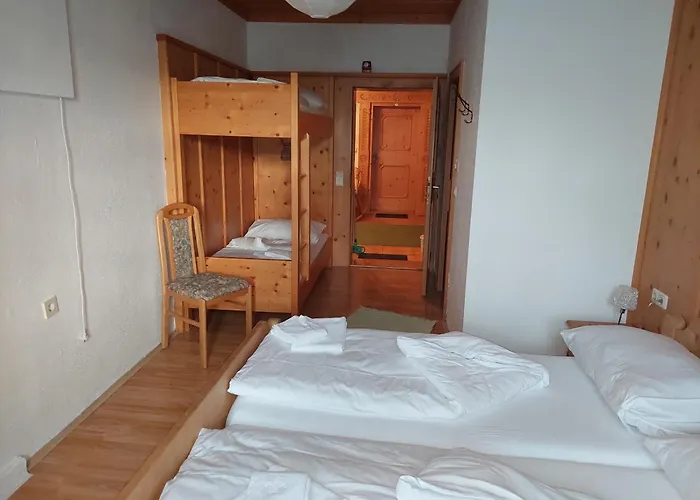 Fruehstueckspension Zur Post Hotel Taxenbach