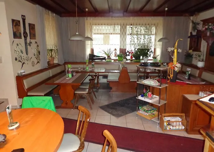 Hotel Fruehstueckspension Zur Post 2*