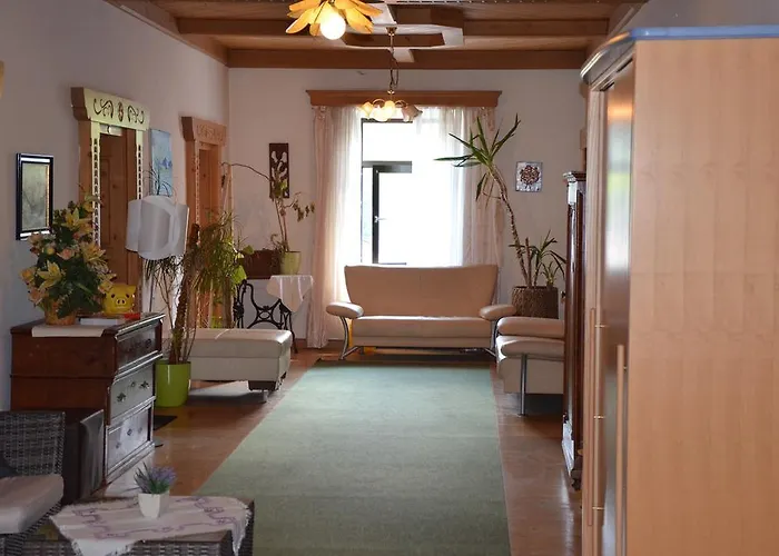 Fruehstueckspension Zur Post 2*