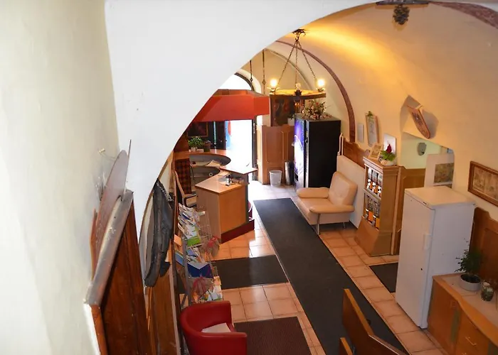 Fruehstueckspension Zur Post Hotel 2*