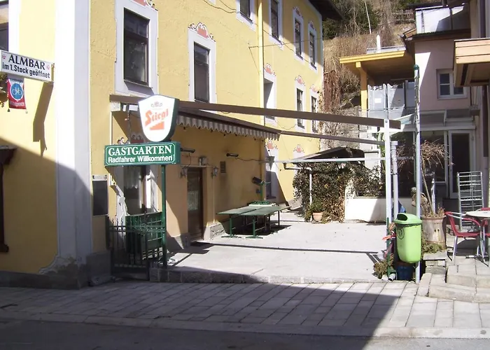 Fruehstueckspension Zur Post Otel 2*